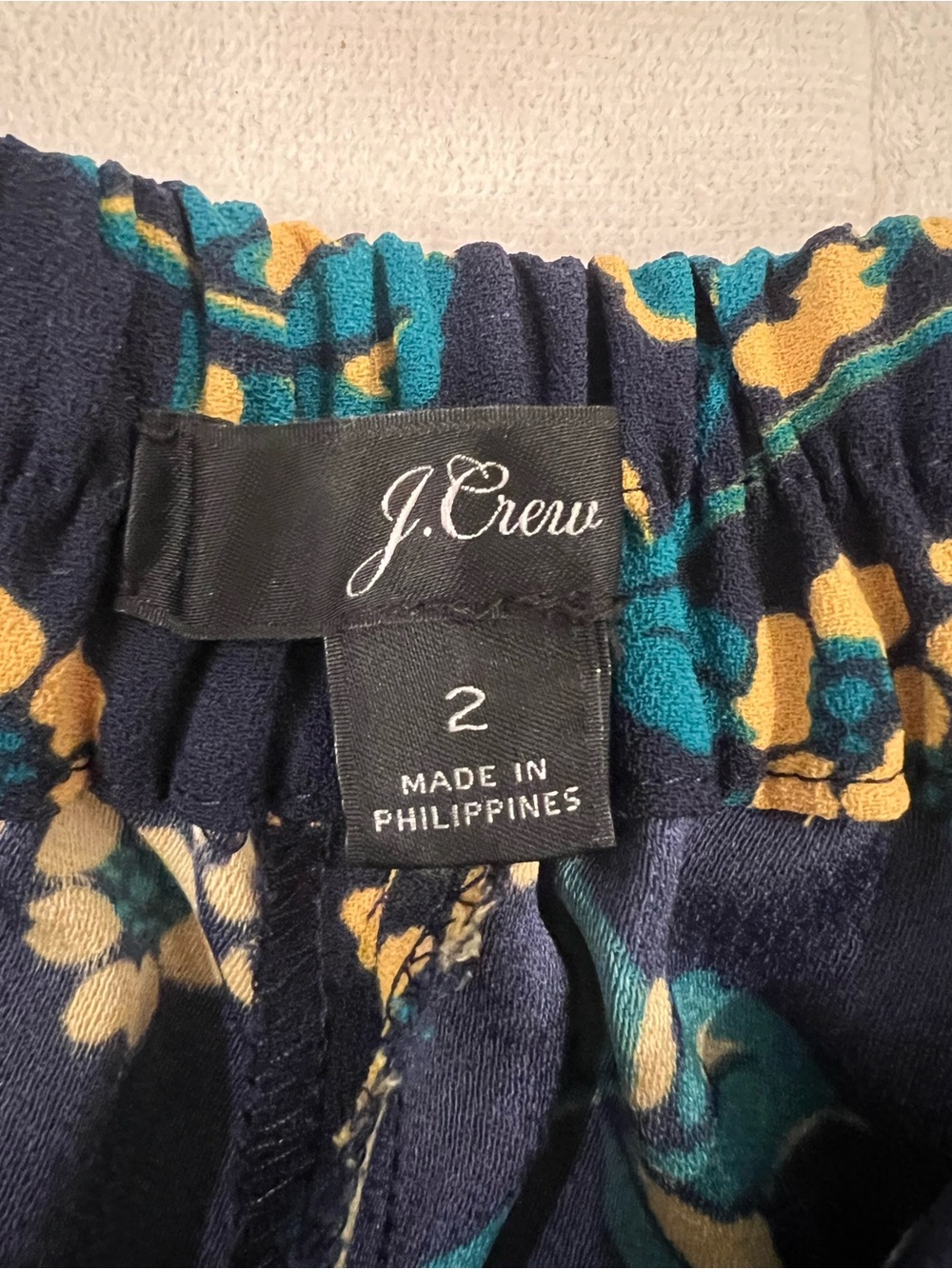 J.Crew navy floral wide-leg pants | Size 2 | Pockets | Like New - Picture 12 of 12
